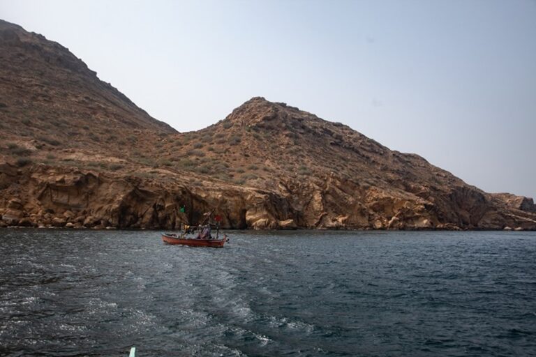Charna island karachi 